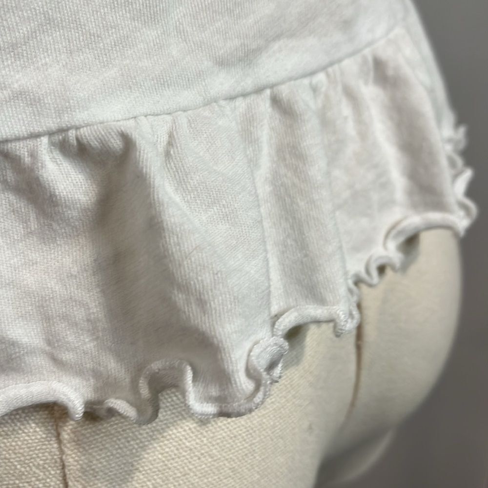 American Eagle NWT white crop tank with lettuce hem XS - Picture 7 of 9